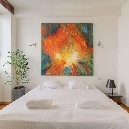 Appartement Balcon De L'opera, Climatise Pour 2 Personnes, *