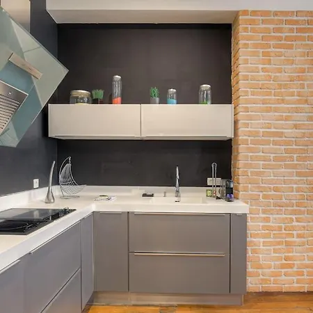 Balcon De L'opera, Climatise Pour 2 Personnes, * Lyon